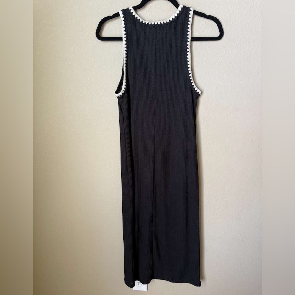 H&M knitted ribbed dress - Picture 3 of 4